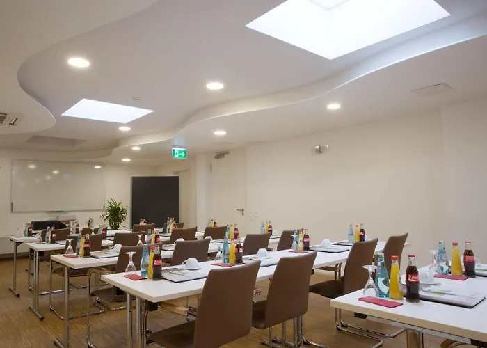 Trip Goethe Conference 酒店 3*